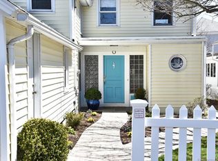 5 Brandagee Ave, Branford, CT 06405