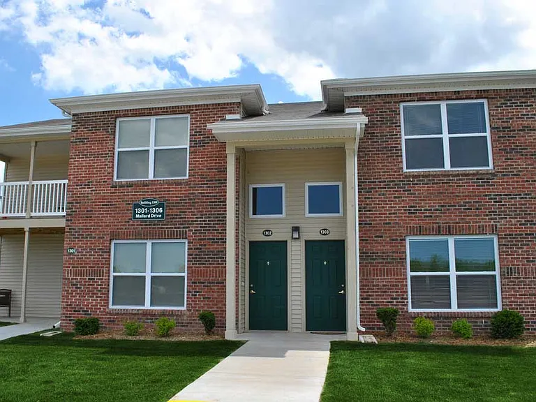 Michigan City Apartments — Photo 3