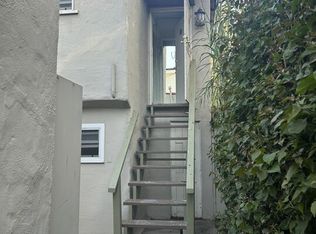 843 Huntley Dr #3/4, West Hollywood, CA 90069