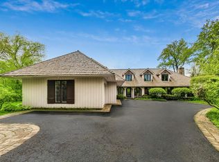 389 Landis Ln, Deerfield, IL 60015