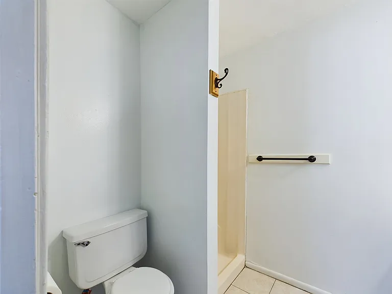 1601 George Bush Dr E #B — Photo 25