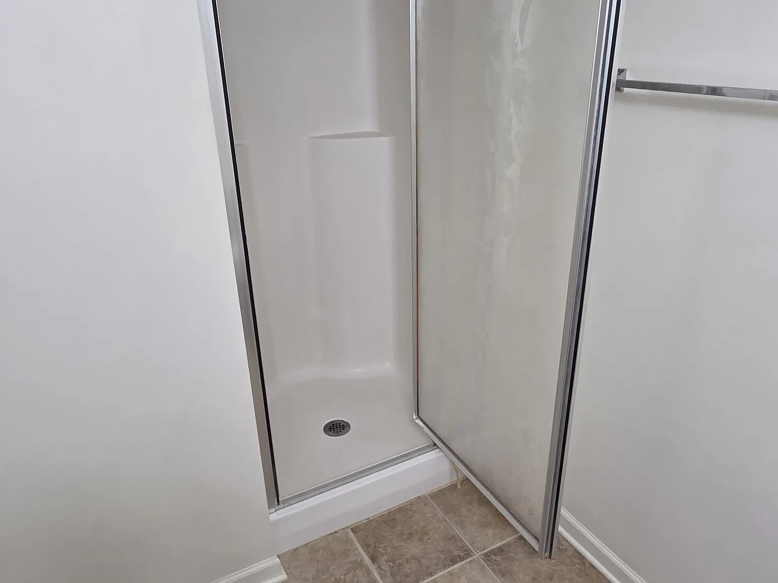 4 bed, 1512 sqft, $1,680 — Photo 3