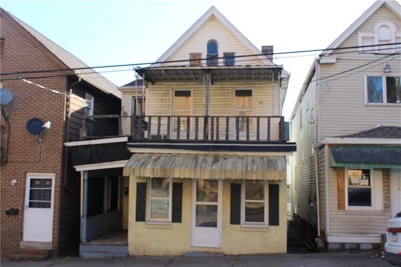 1st image of 580 Thompson Ave