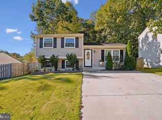 8460 Rippled Creek Ct, Springfield, VA 22153