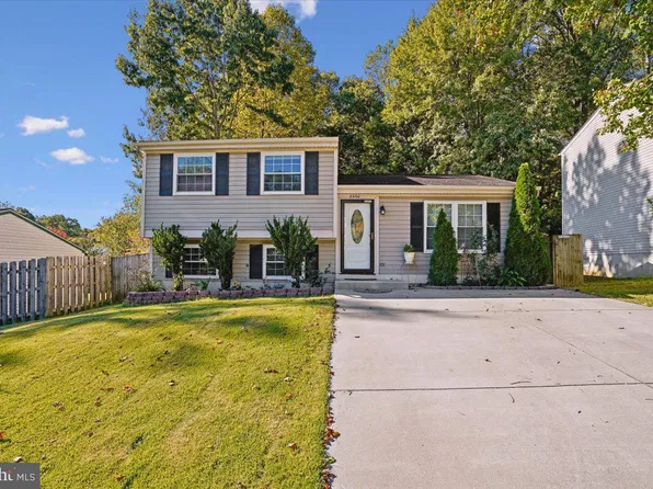 8460 Rippled Creek Ct, Springfield, VA 22153