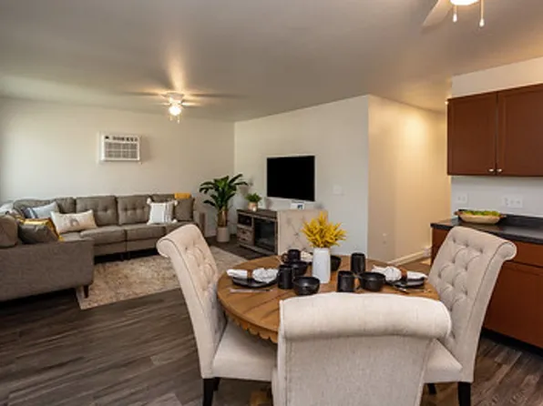 Yellowbanks, 5756 Basswood Lane Ln #5710, Pleasant Hill, IA 50327