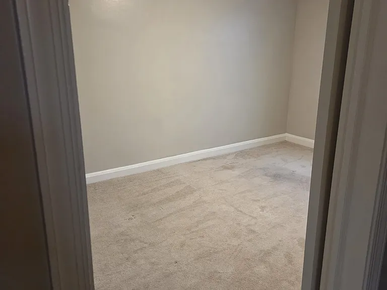 3231 E Northern Pkwy — Photo 18