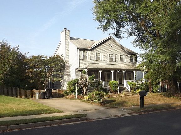 3rd image of 13318 Nickleson Dr