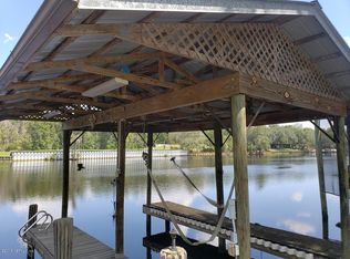 3082 Byron Rd, Green Cove Springs, FL 32043