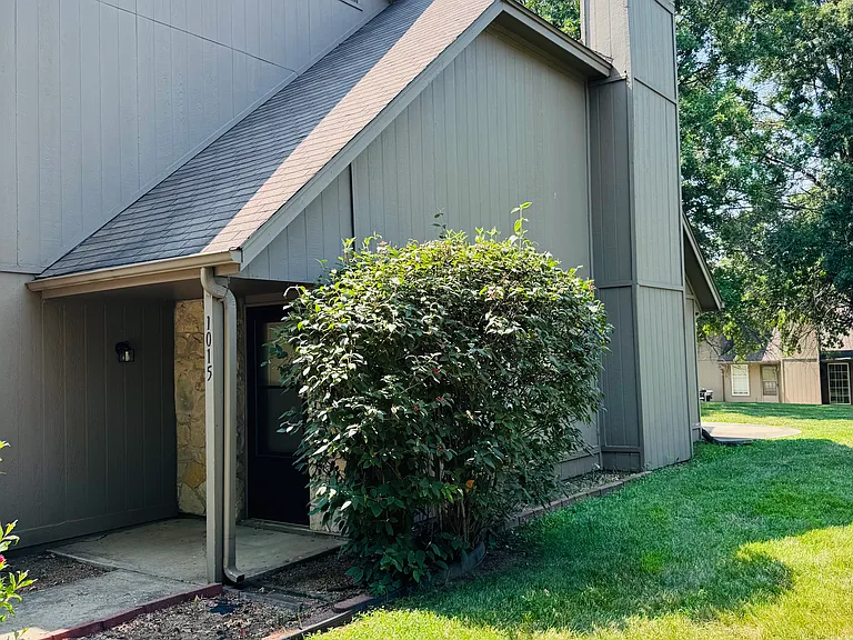 1015 NW Porter Ct #1015 — Photo 4