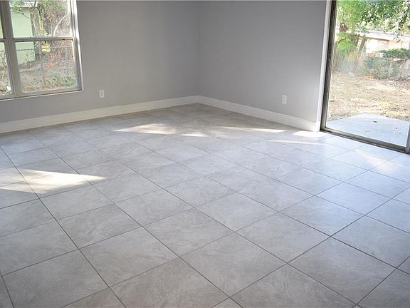 5th image of 5213 Palisades Dr