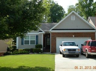 5542 Ashmoore Ct, Flowery Branch, GA 30542