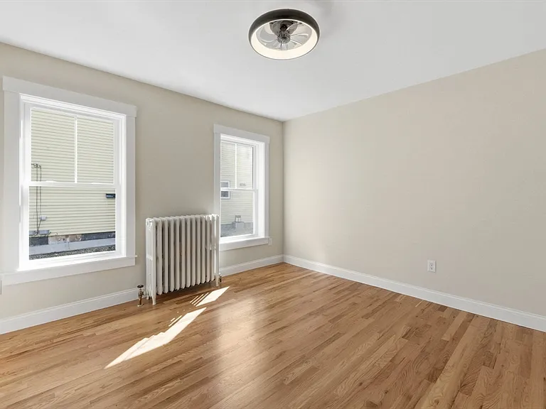 20 Beacon St #2 — Photo 14