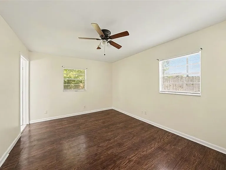 6717 Mornay Cir — Photo 18