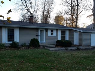 296 Avon Belden Rd, Avon Lake, OH 44012
