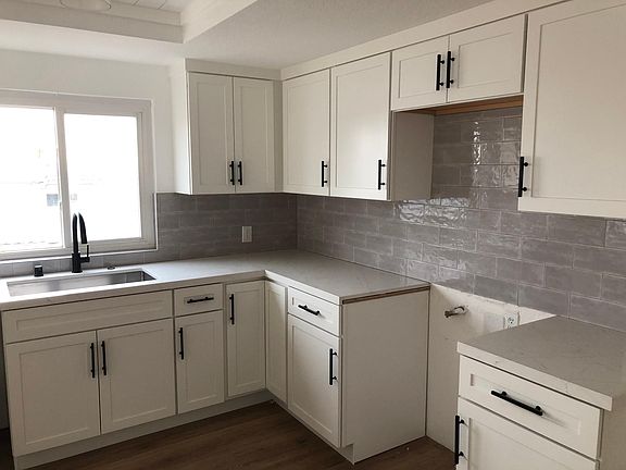 Kitchen without appliances installed yet