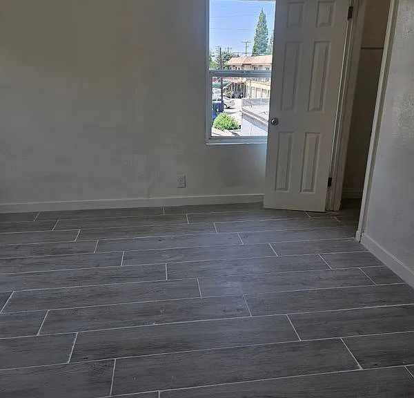 7110 Somerset Blvd #5 — Photo 16