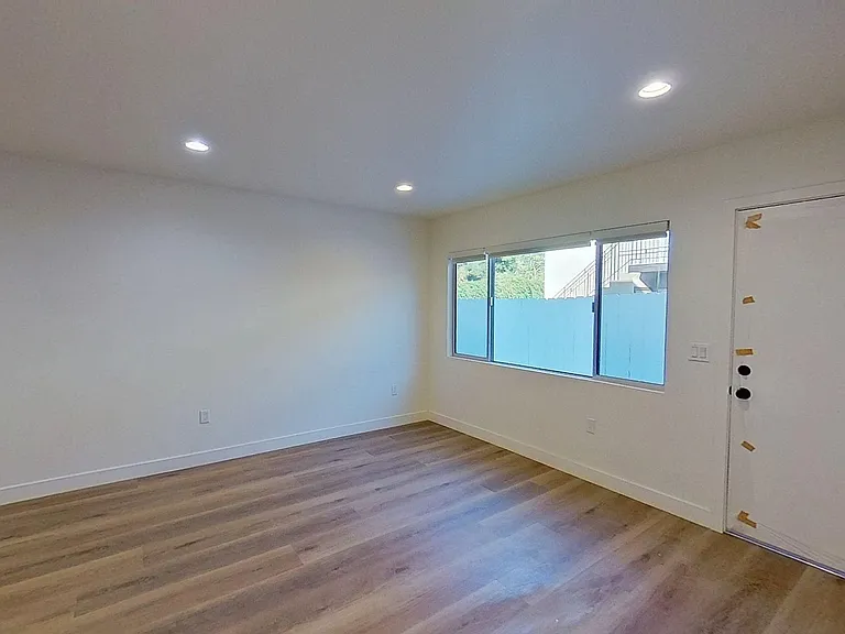 829 N Garfield St — Photo 20