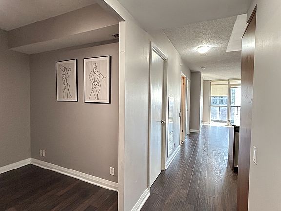 2nd image of 5 Valhalla Inn Rd #2506