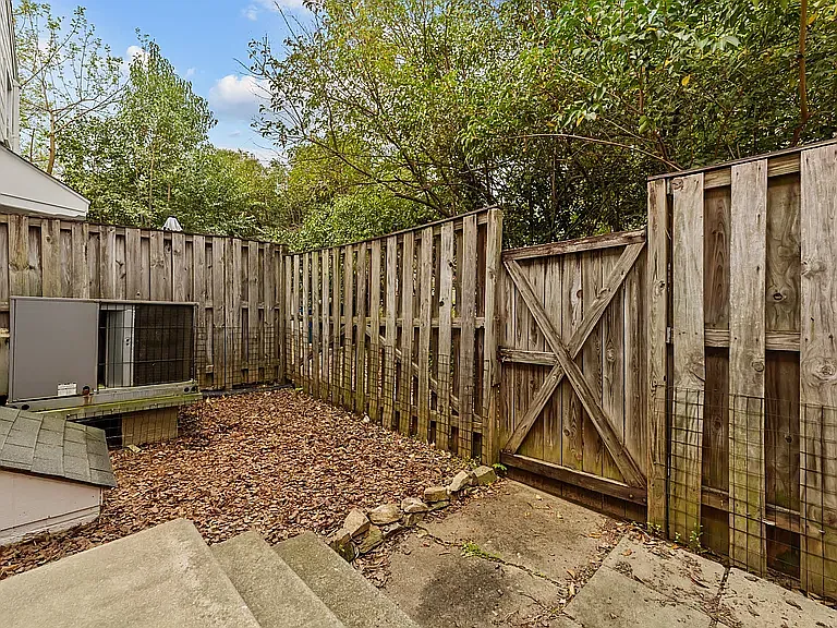 1103 Nichols Dr #1 — Photo 13