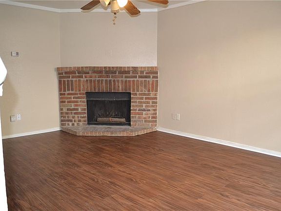2nd image of 3043 Olympia Dr