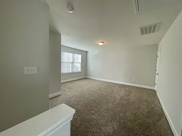 2022 Abbingdon Way — Photo 30