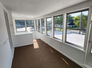 166 W 13th St, Holland, MI 49423