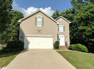 106 Raleigh Ct, Simpsonville, SC 29681