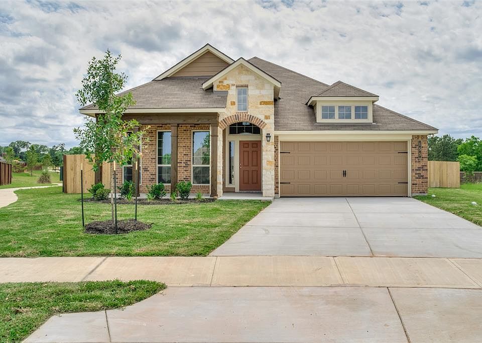 1st image of 155 Scenic Hills Ct