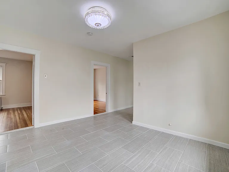10 Bedford St #2 — Photo 5