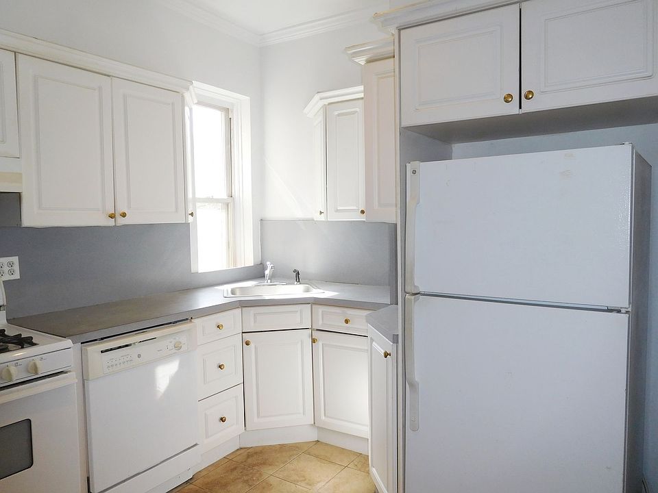 1st image of 820 President St APT 2C