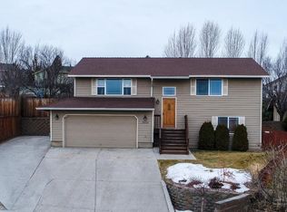 3351 SW Salmon Ct, Redmond, OR 97756