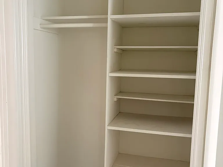 329 California Ave #5 — Photo 6