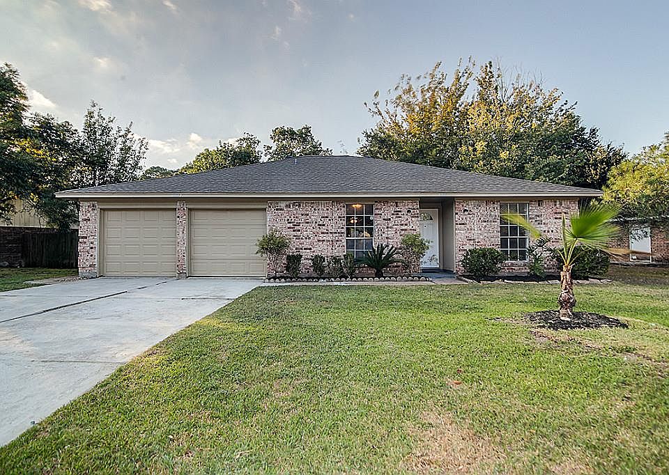 1st image of 8903 Landwood Dr