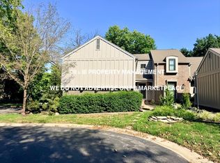 4301 W 112th Ter, Leawood, KS 66211