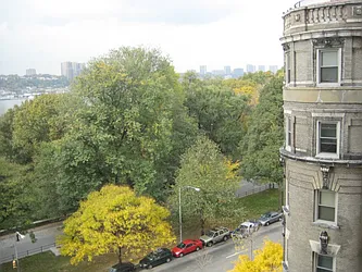 Rented by Rita S Citrin, LREB