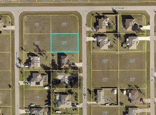 1524 NE 17th Pl, Cape Coral, FL 33909