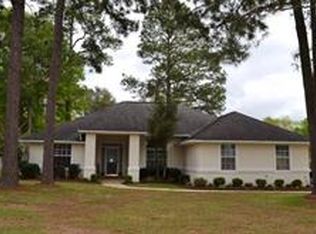 1020 Bushwood Dr, Cantonment, FL 32533