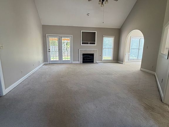 2nd image of 25 Plainsbrook Pl