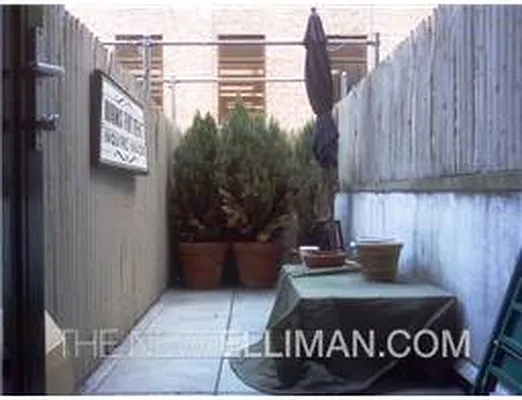 Rented by Douglas Elliman | media 19