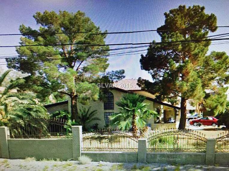 1st image of 8740 W Hammer Ln