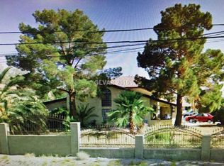 8740 W Hammer Ln, Las Vegas, NV 89149