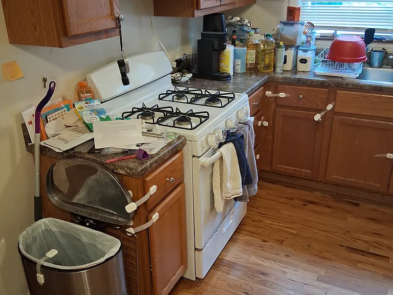 6651 N California Ave — Photo 5