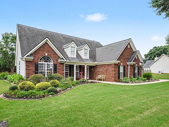 3rd image of 1928 Munford Pl