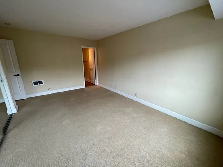 8503 Villa La Jolla Dr #C — Photo 15