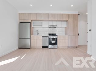 33 4th St #701, Brooklyn, NY 11231