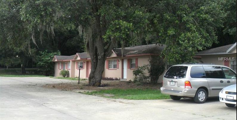 105 Neil Court