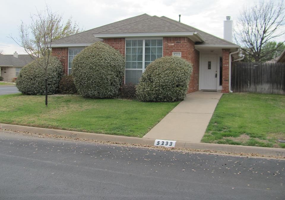 1st image of 5233 Oak Grove Blvd