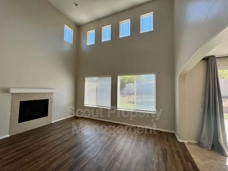45602 Magnolia Pl — Photo 12