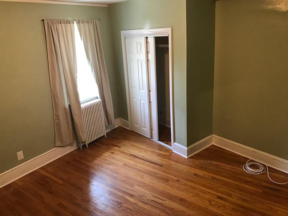 4th image of 286 Farragut Ave APT 2